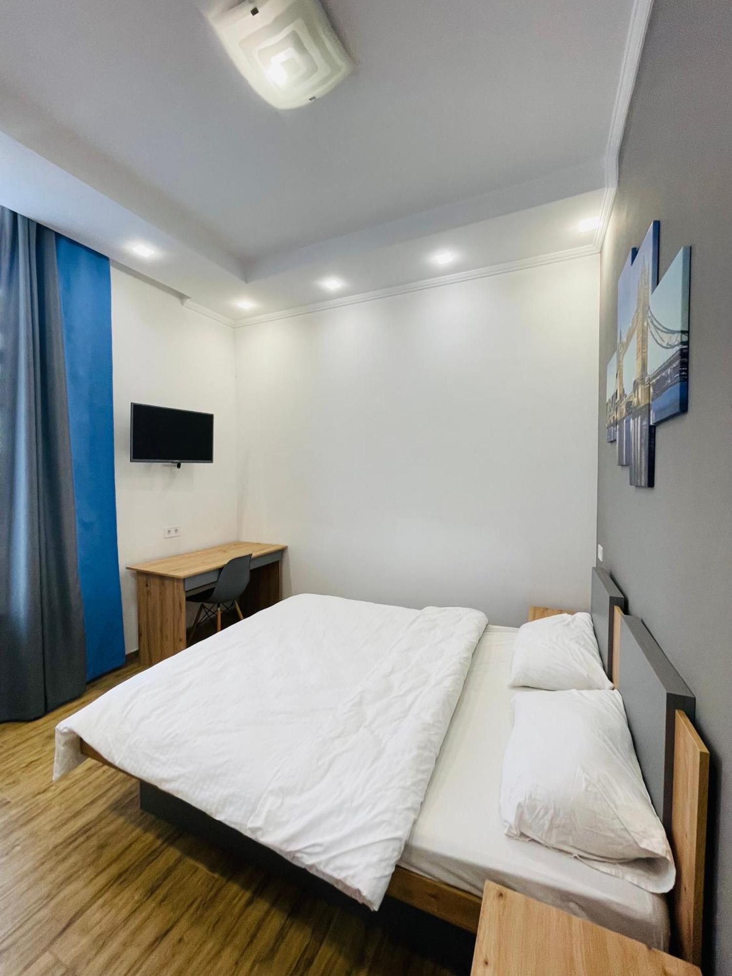 Apartment For Rent In The City Center Of Kharkiv K18 Elinaflats Carcóvia Exterior foto